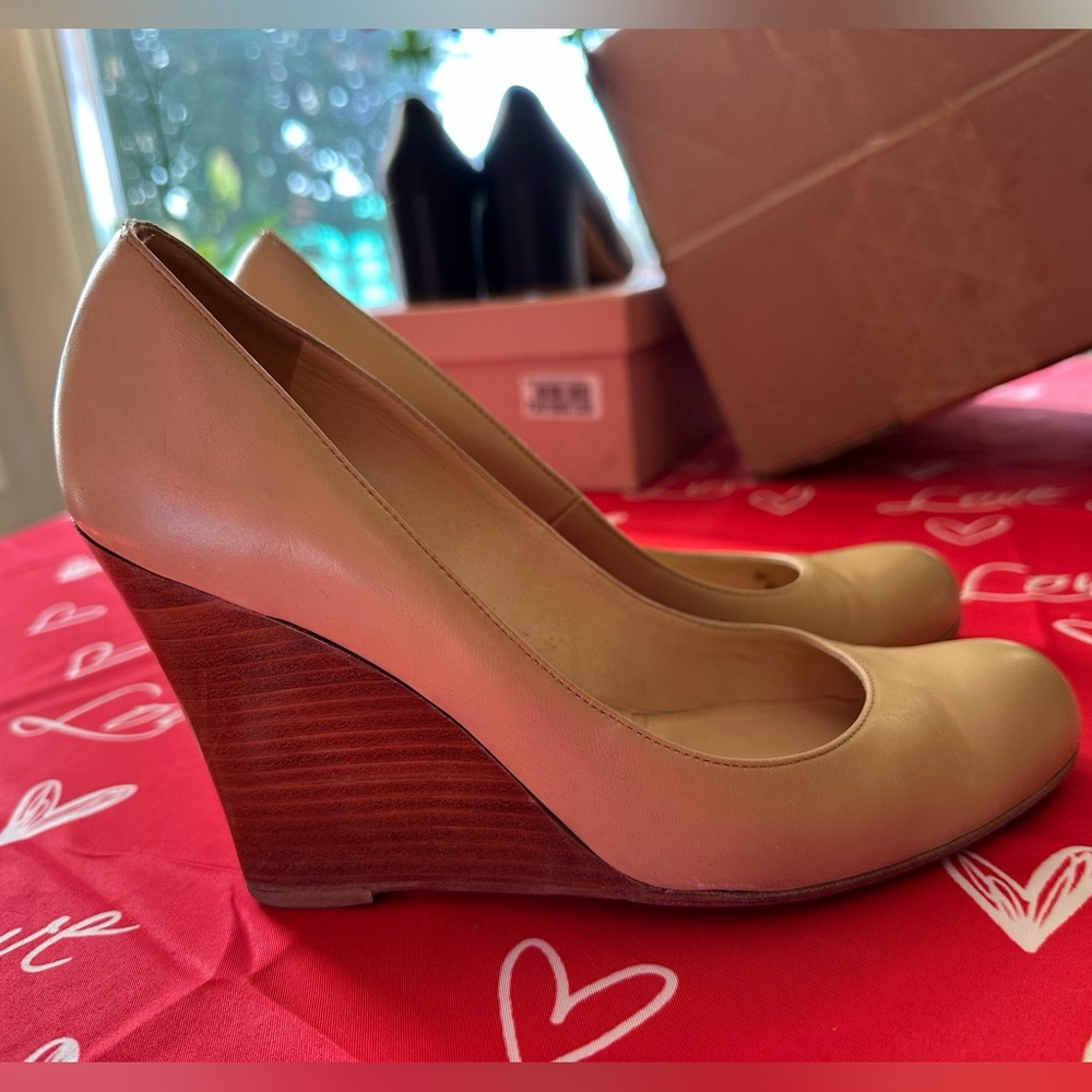 Louboutin red bottom wedges 38.5